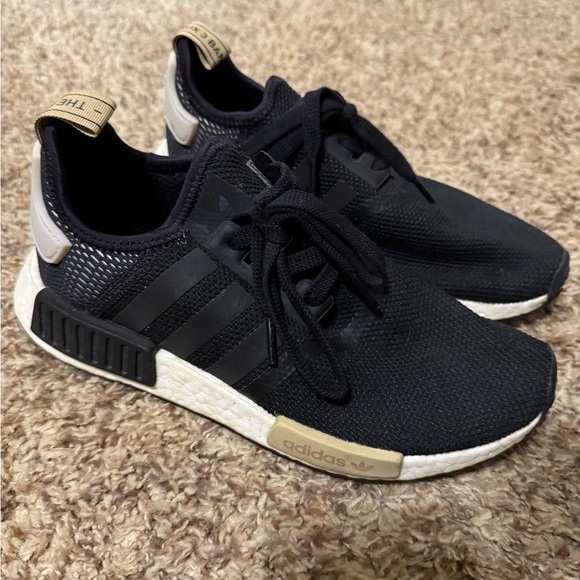 Adidas NMD R1 - Picture 3 of 4